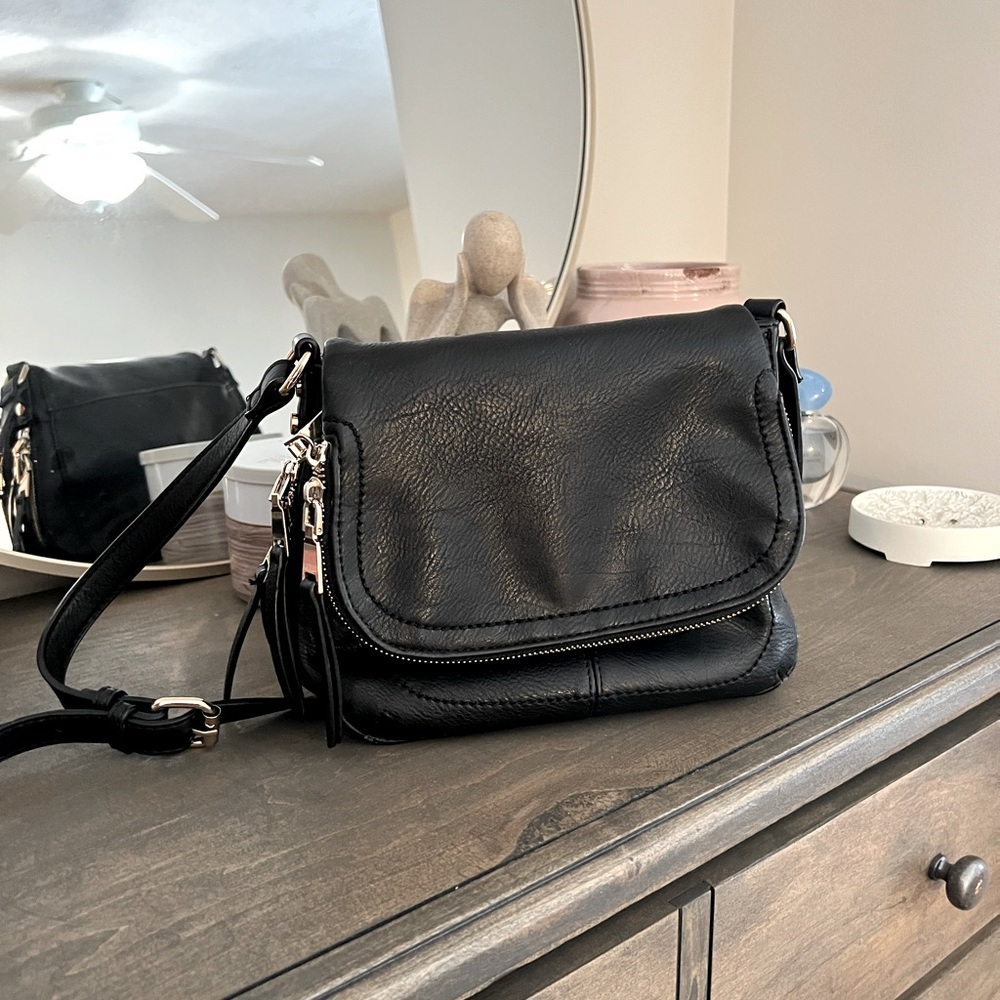 Black Leather Crossbody Purse